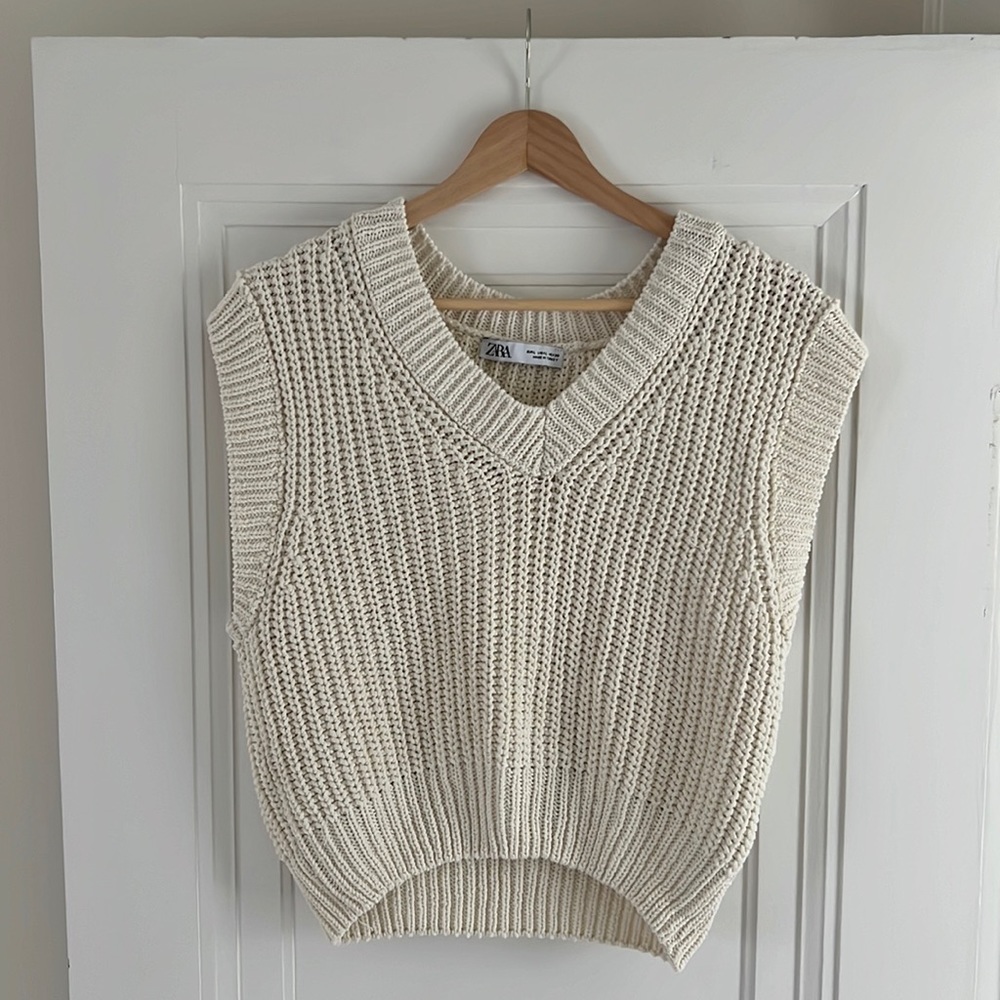 Zara cropped knit sweater vest